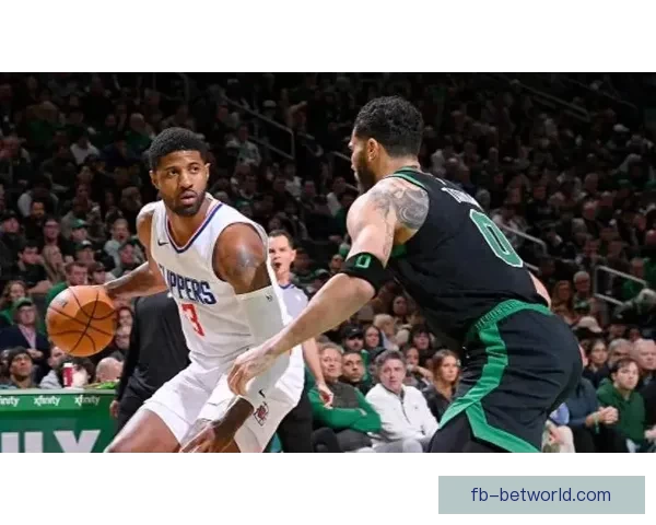 乔治:站场38分钟全力以赴 盼能出战背靠背第二场比赛 乔治:站场38分钟全力以赴 盼能出战背靠背第二场比赛