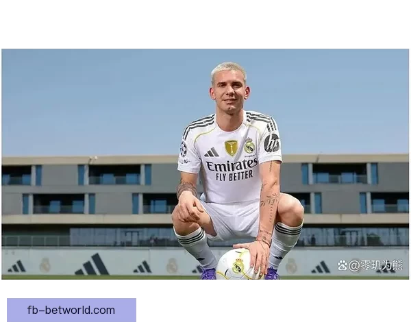 重逢旧爱徒 德米主动拥抱昔日河床弟子马斯坦托诺备战皇马之战