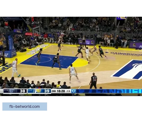 步行者后卫麦康奈尔与安踏签约 宣告六年球鞋自由身的结束