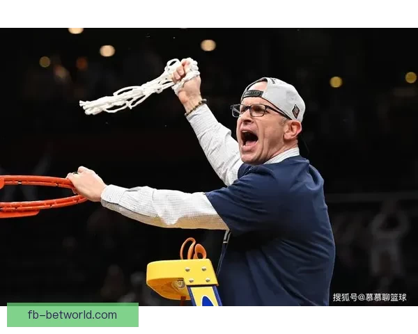 赫尔利谈绝杀三分：从18中1到终场铁爆 机会总会到来