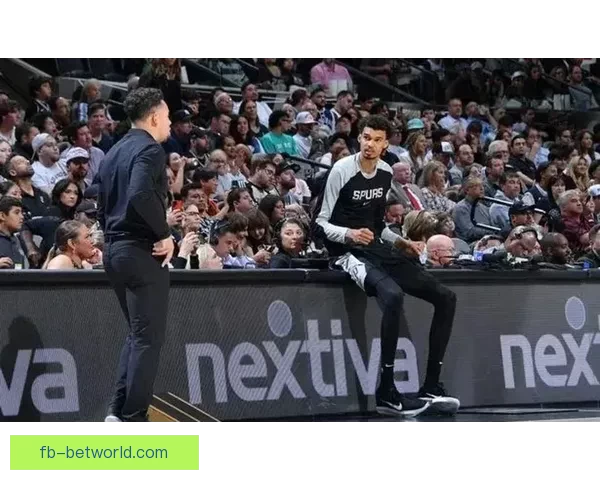 以文班亚马季后赛首战为契机马刺主场预计座无虚席他对现场氛围充满期待